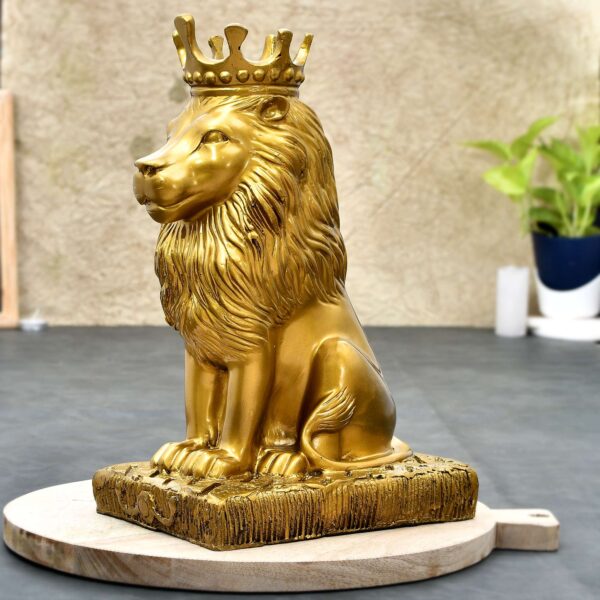 LION - Image 3